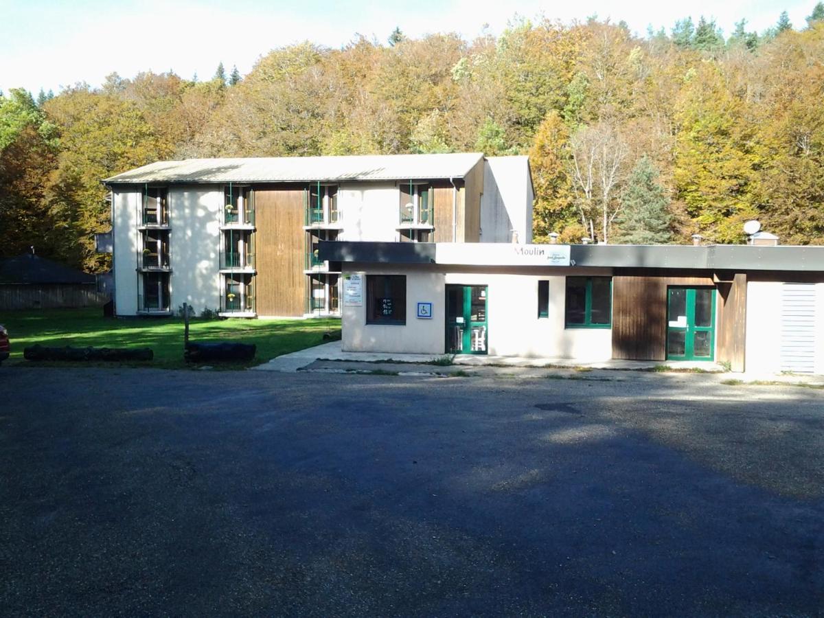 Le Pont Du Moulin Hotell Saint-Sauveur-Camprieu Exteriör bild